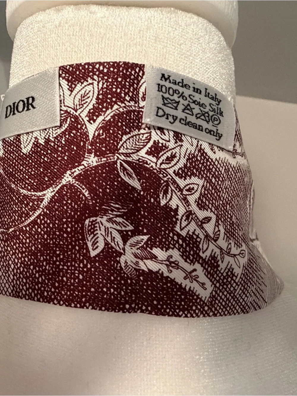 Christian Dior silk Mitzah bandeau Burgundy and Cream Feminisme